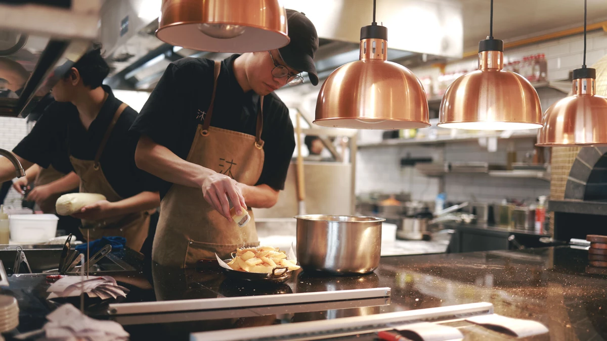 天沐河邊的 Chill House