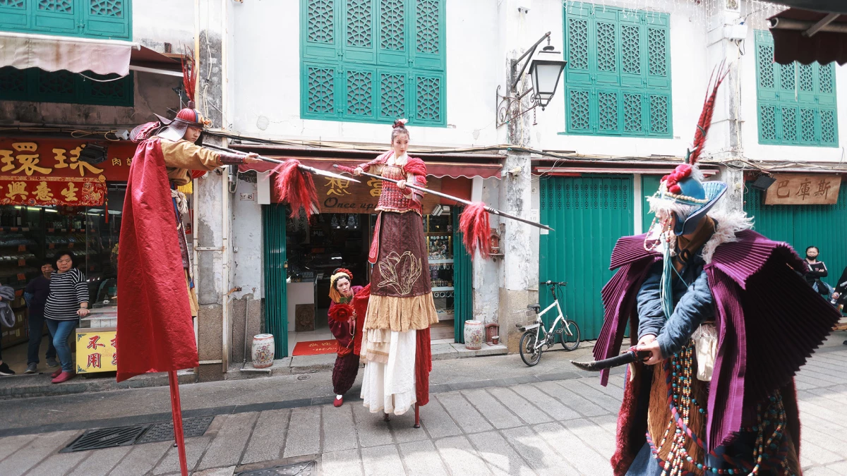 八十年前的不夜城