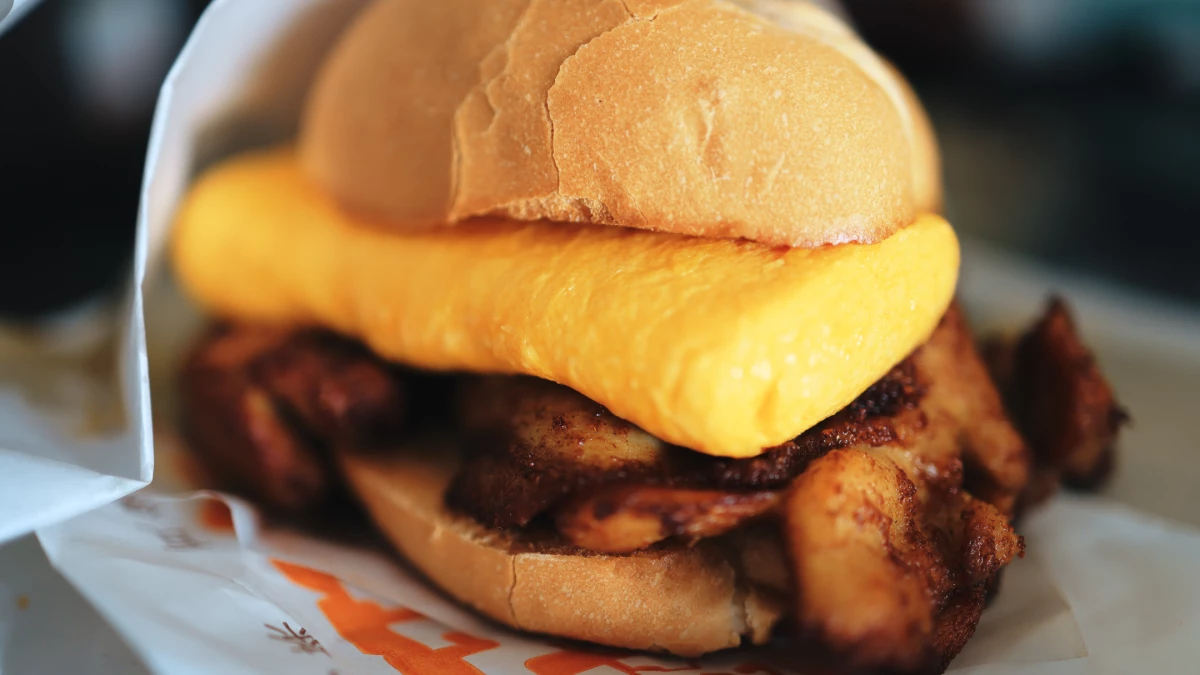 世記咖啡，不只是外賣豬扒包