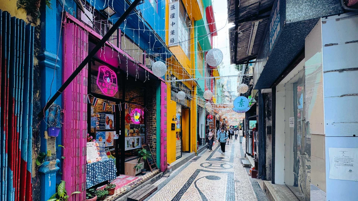 關前街，不只是通往大三巴的捷徑